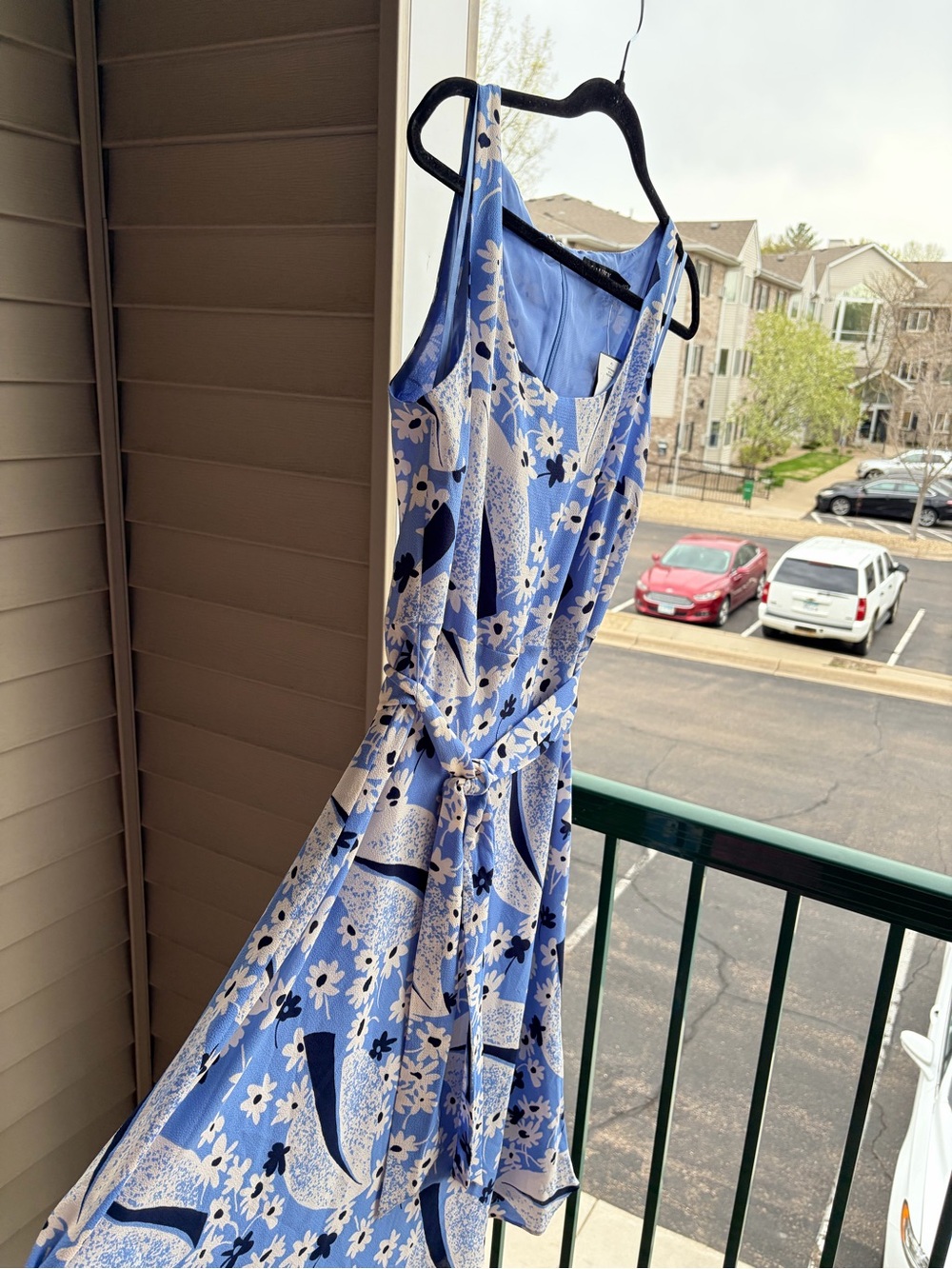 🆕🦋Lauren Ralph Lauren Blue Floral Midi Dress Belted Fit & Flare Summer Size 6 - Picture 6 of 17